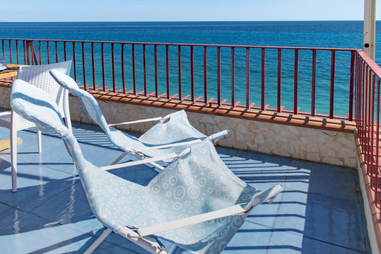 Beach House Acquamarina يتوجاني المظهر الخارجي الصورة